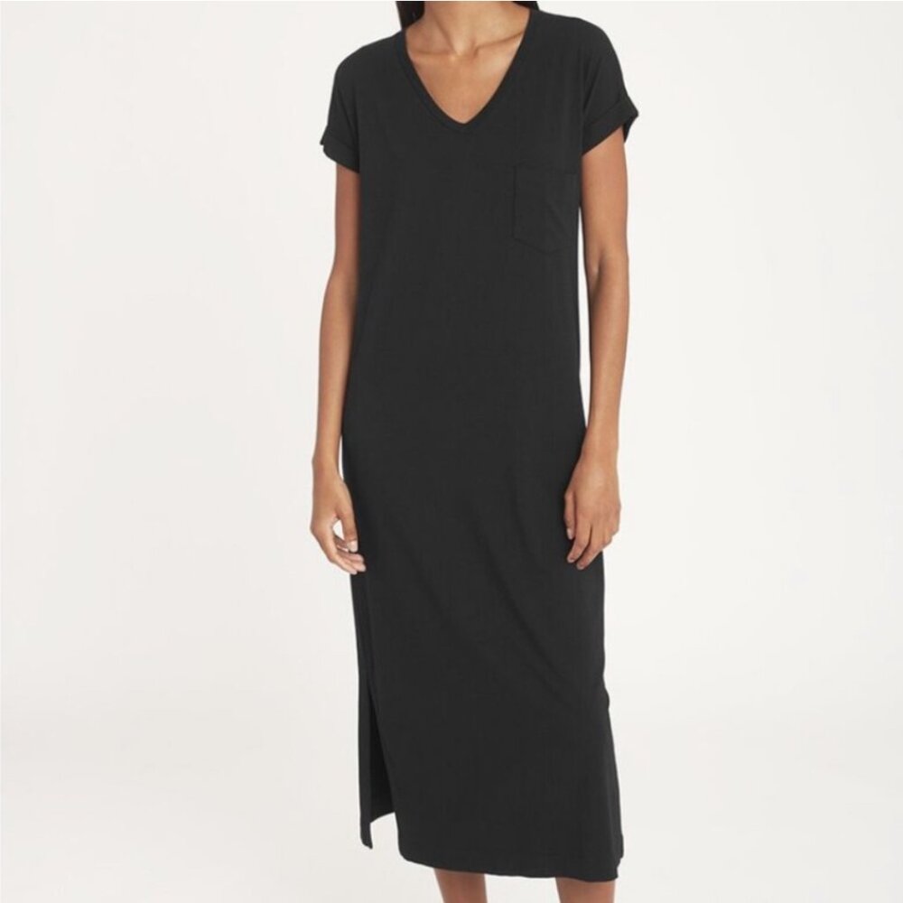 Cuyana Pima Cotton V-Neck Short Sleeve T-Shirt Midi Dress